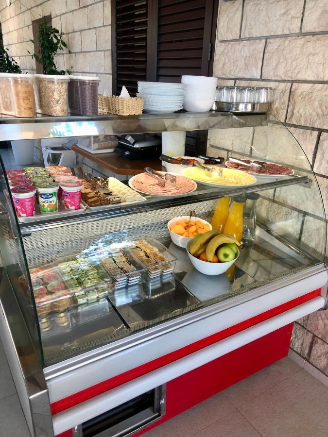 Hotel B&B Chamberlain 밀나 외부 사진