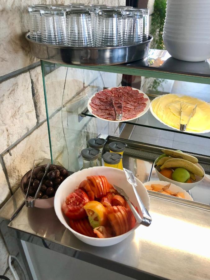 Hotel B&B Chamberlain 밀나 외부 사진